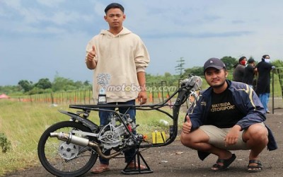 SMK Automatsuda sediakan wadah bagi murid yang ingin berprestasi dibidang otomotif , termasuk balap motor ... !!!